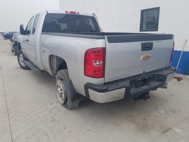 Photo 2 VIN: 1GC2KXC84DZ133911 - CHEVROLET SILVERADO 