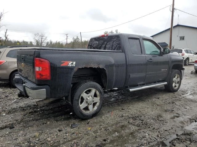 Photo 2 VIN: 1GC2KXCG1BZ465423 - CHEVROLET SILVERADO 