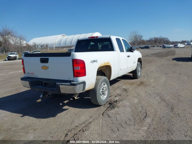 Photo 3 VIN: 1GC2KXCG2CZ239120 - CHEVROLET SILVERADO 2500HD 