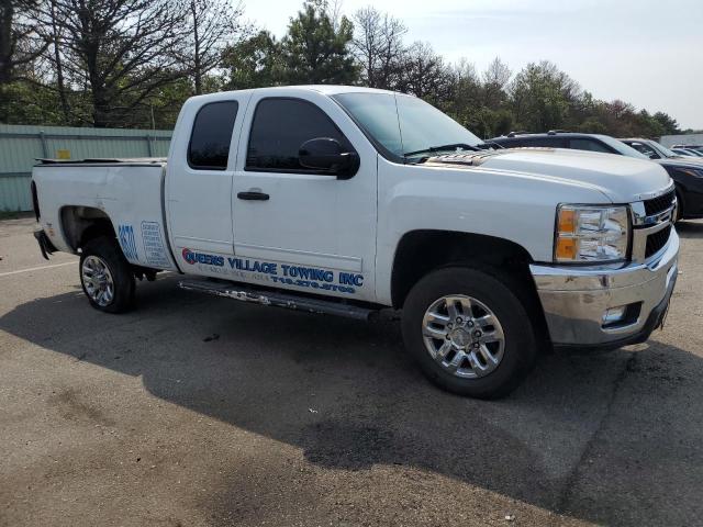 Photo 3 VIN: 1GC2KXCG3CZ273762 - CHEVROLET SILVERADO 