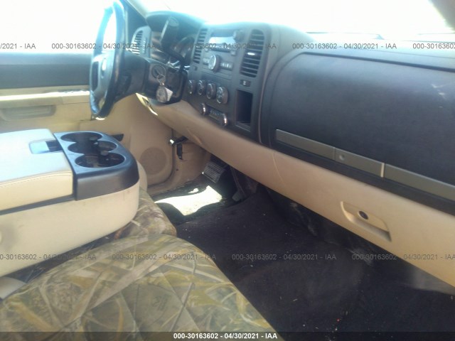 Photo 4 VIN: 1GC2KXCG6BZ361722 - CHEVROLET SILVERADO 2500HD 