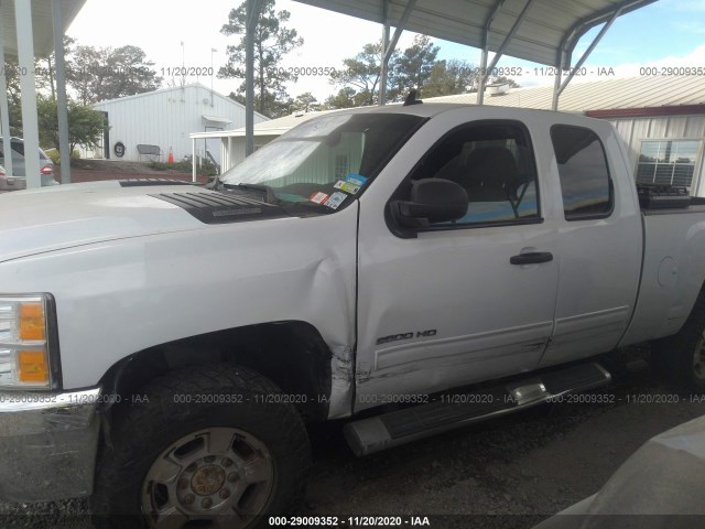 Photo 5 VIN: 1GC2KXCG8DZ313416 - CHEVROLET SILVERADO 2500HD 