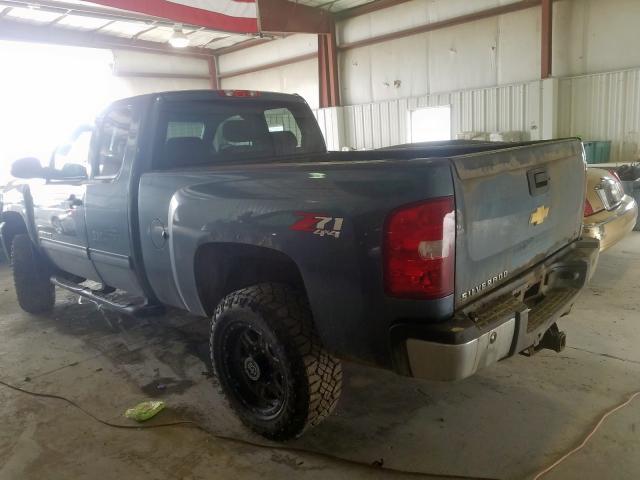 Photo 2 VIN: 1GC2KXCGXBZ454369 - CHEVROLET SILVERADO 