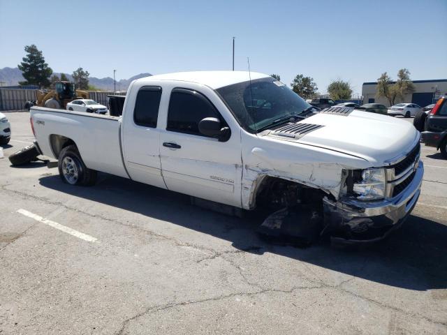 Photo 3 VIN: 1GC2KXE82CZ115578 - CHEVROLET SILVERADO 