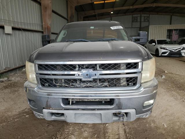 Photo 4 VIN: 1GC2KXE89BZ304758 - CHEVROLET SILVERADO 