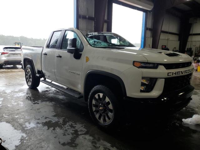 Photo 3 VIN: 1GC2YME73NF108891 - CHEVROLET SILVERADO 