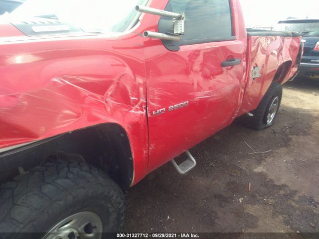 Photo 5 VIN: 1GC3KVBG9AF115869 - CHEVROLET SILVERADO 2500HD 