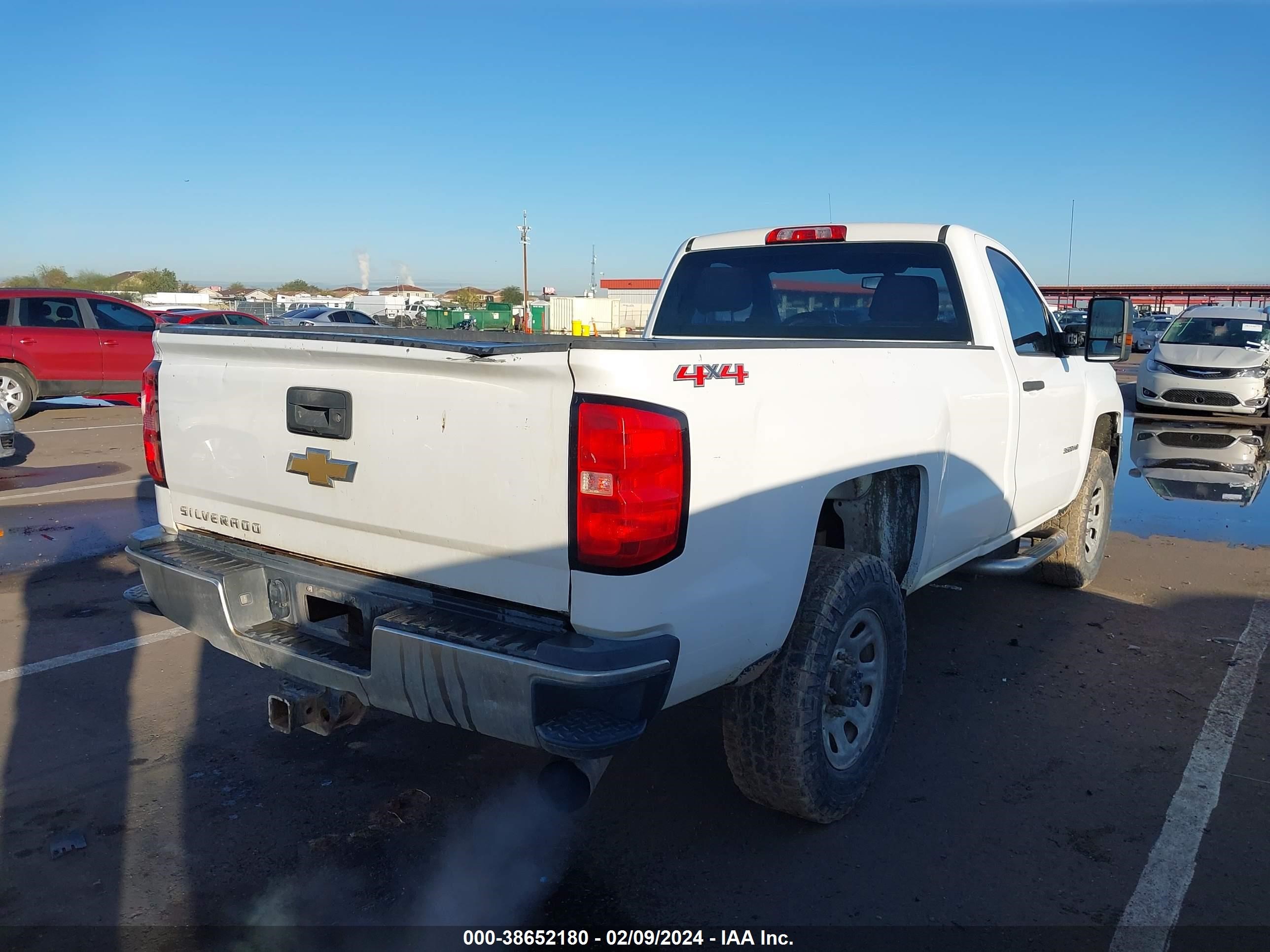 Photo 3 VIN: 1GC3KYE87FZ522486 - CHEVROLET SILVERADO 