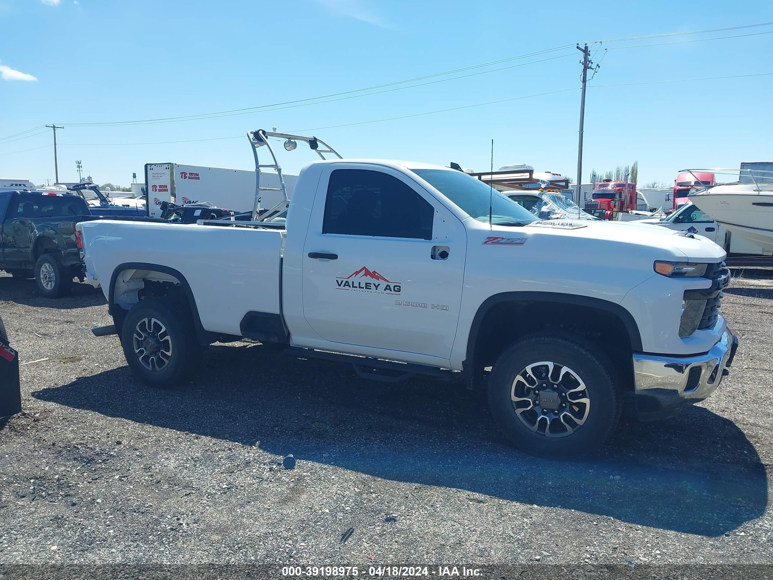 Photo 12 VIN: 1GC3YSE77RF111467 - CHEVROLET SILVERADO 