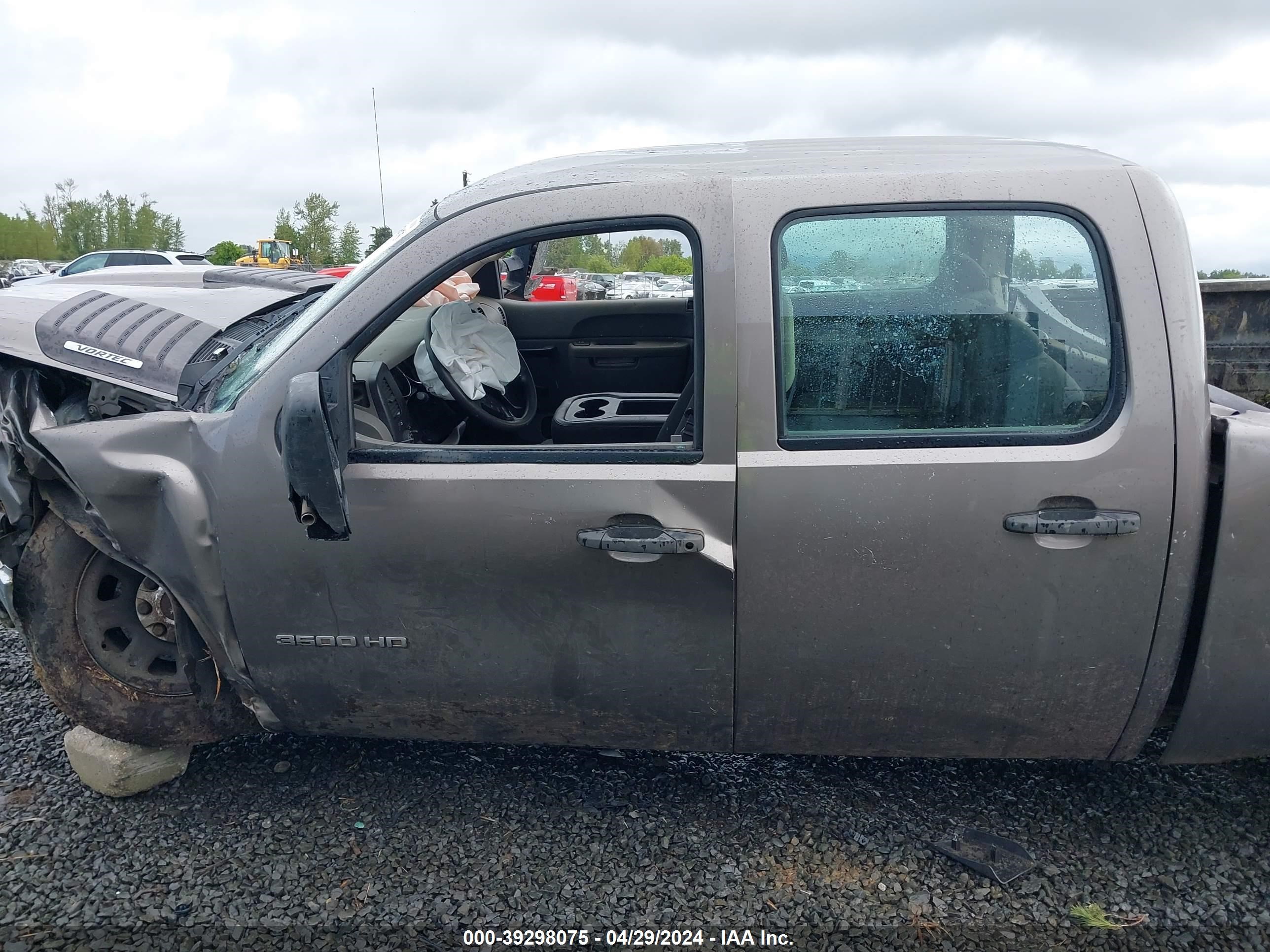 Photo 12 VIN: 1GC4CZCG1DF240876 - CHEVROLET SILVERADO 