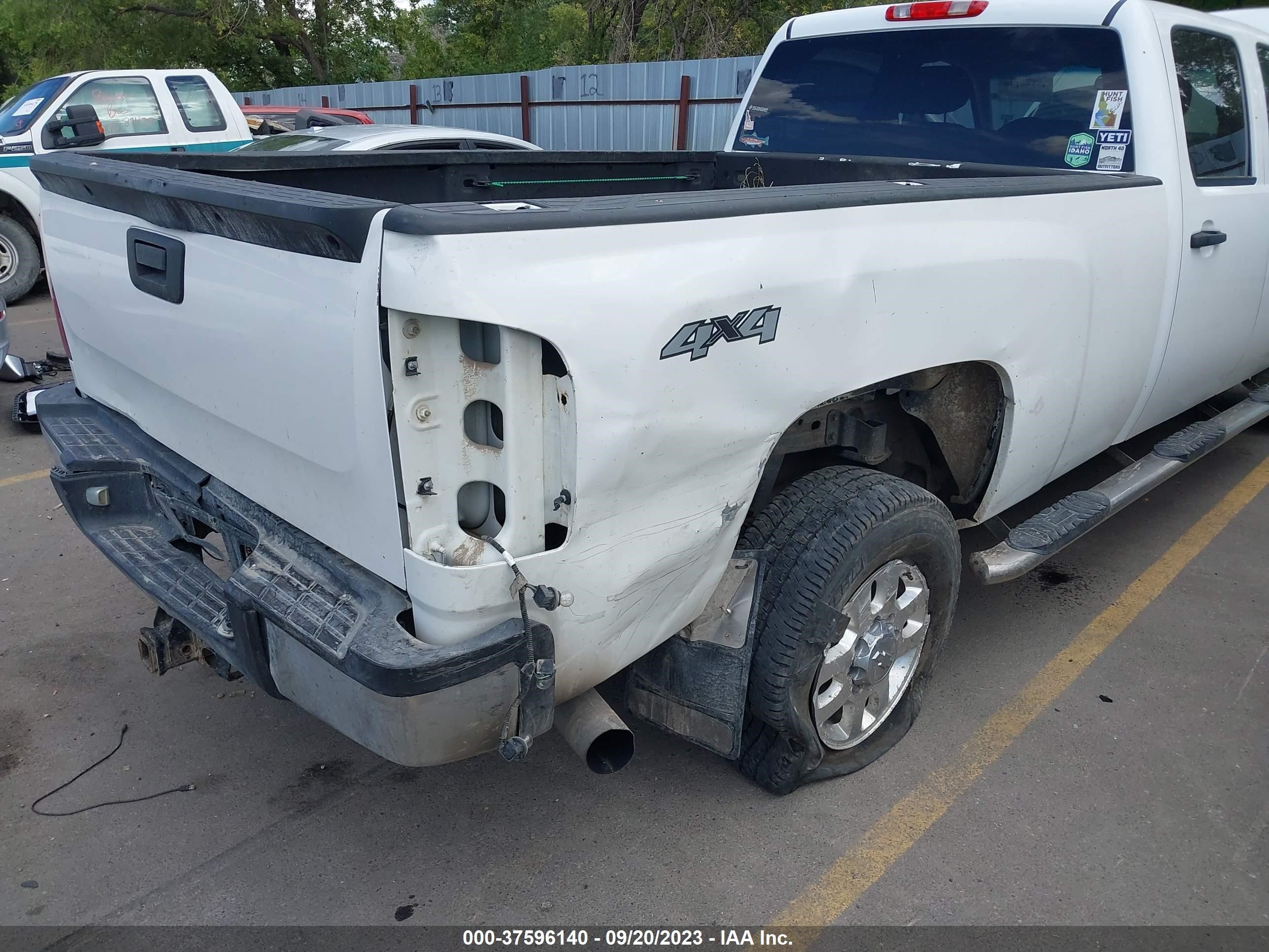 Photo 5 VIN: 1GC4K0C81DF131759 - CHEVROLET SILVERADO 