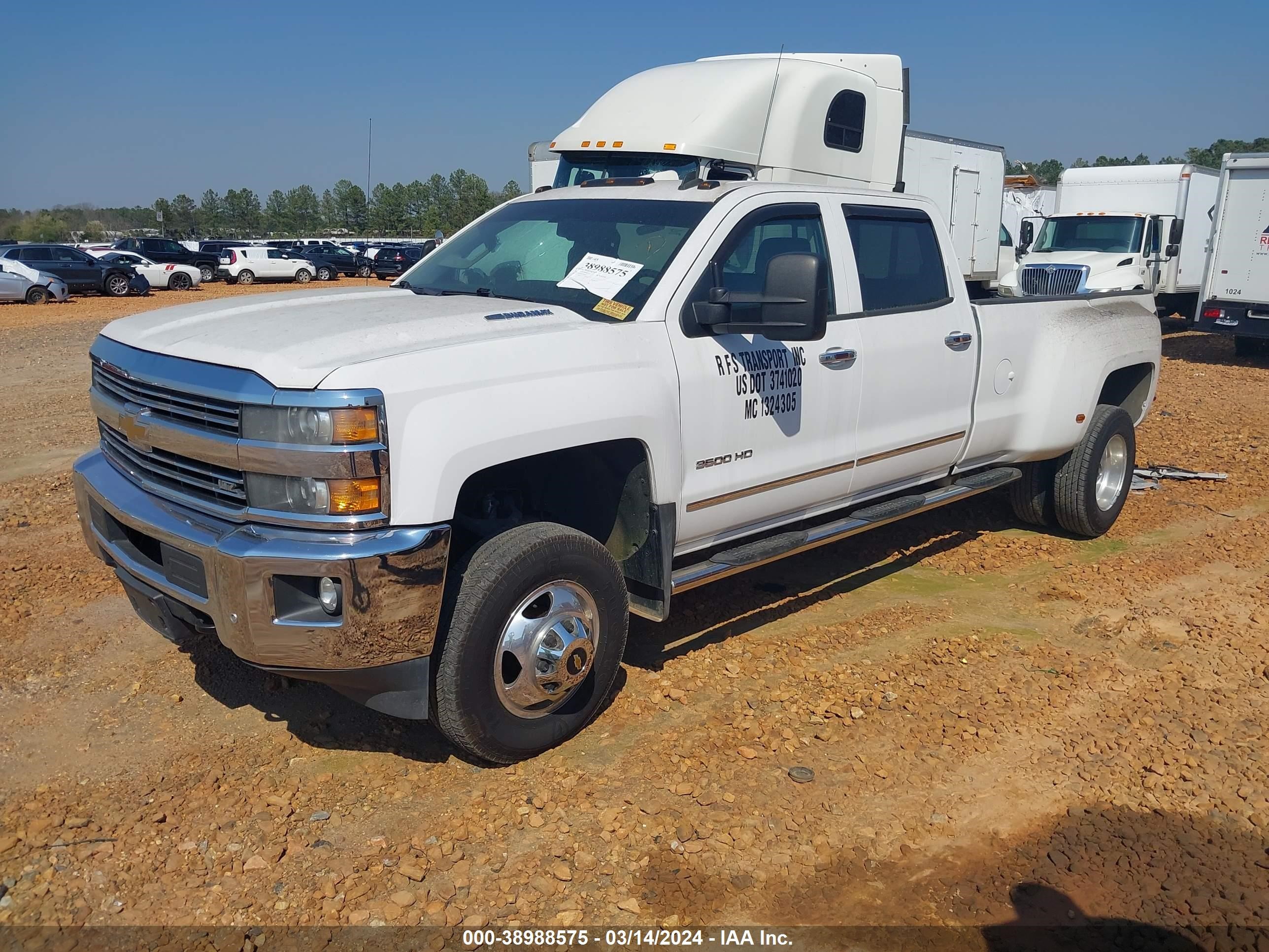 Photo 1 VIN: 1GC4K0C83FF194705 - CHEVROLET SILVERADO 