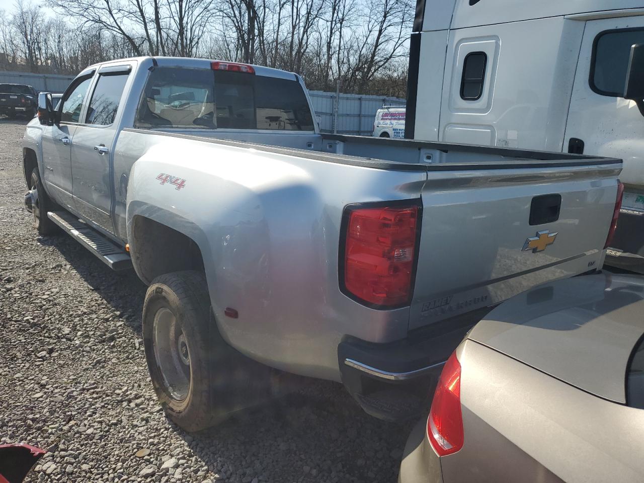 Photo 1 VIN: 1GC4K0C83GF304458 - CHEVROLET SILVERADO 