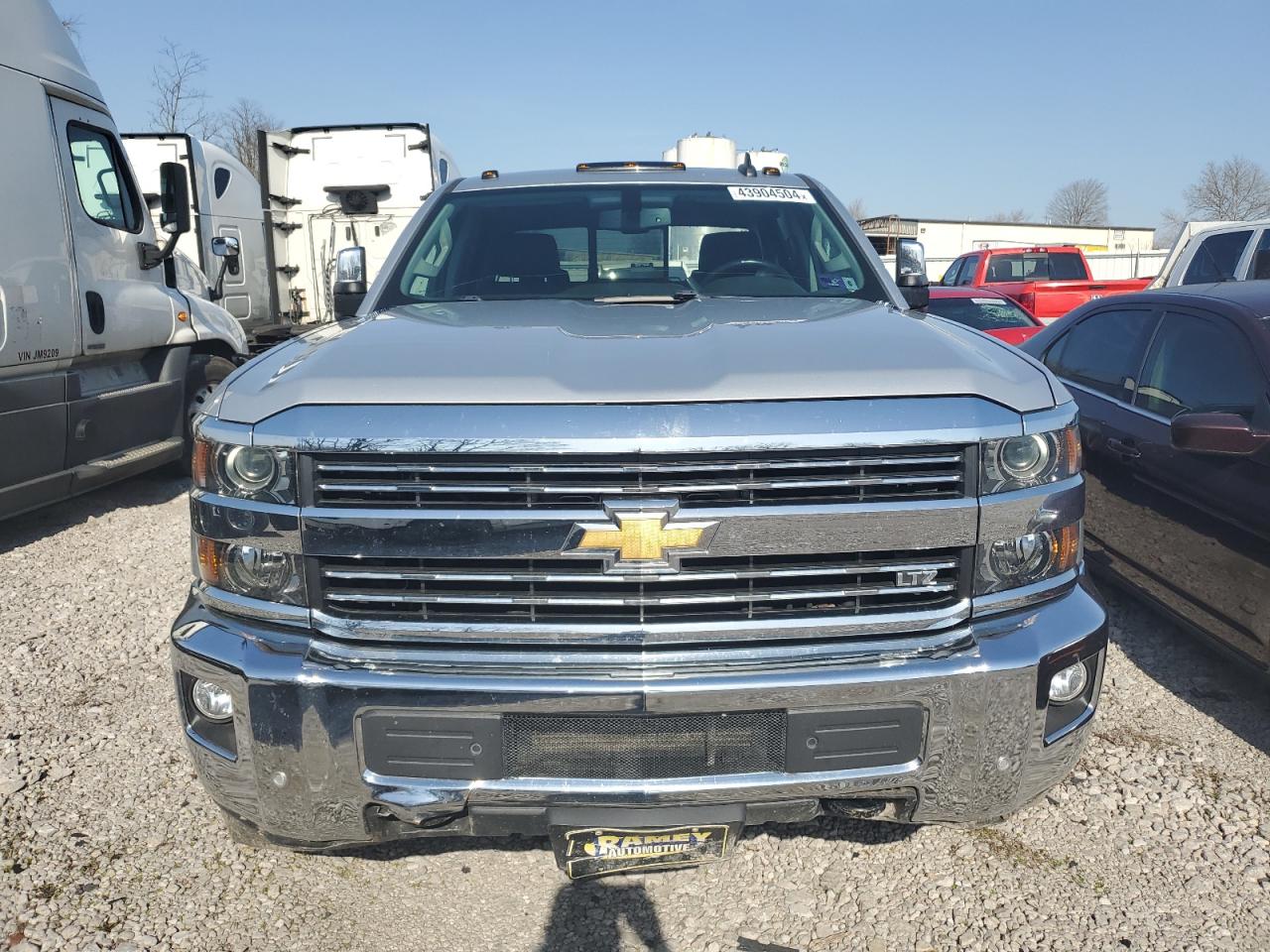 Photo 4 VIN: 1GC4K0C83GF304458 - CHEVROLET SILVERADO 