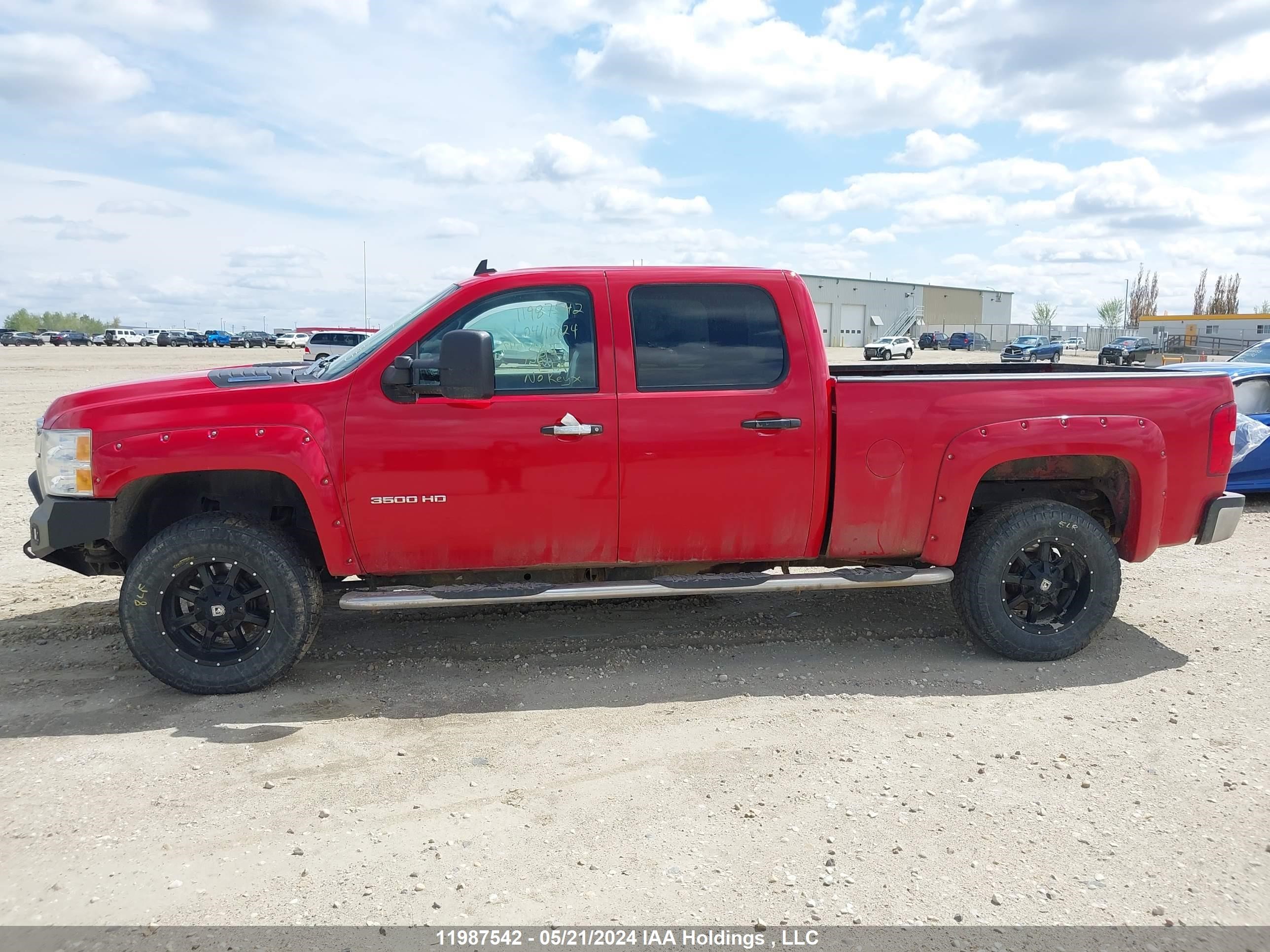 Photo 13 VIN: 1GC4K0C84CF200359 - CHEVROLET SILVERADO 