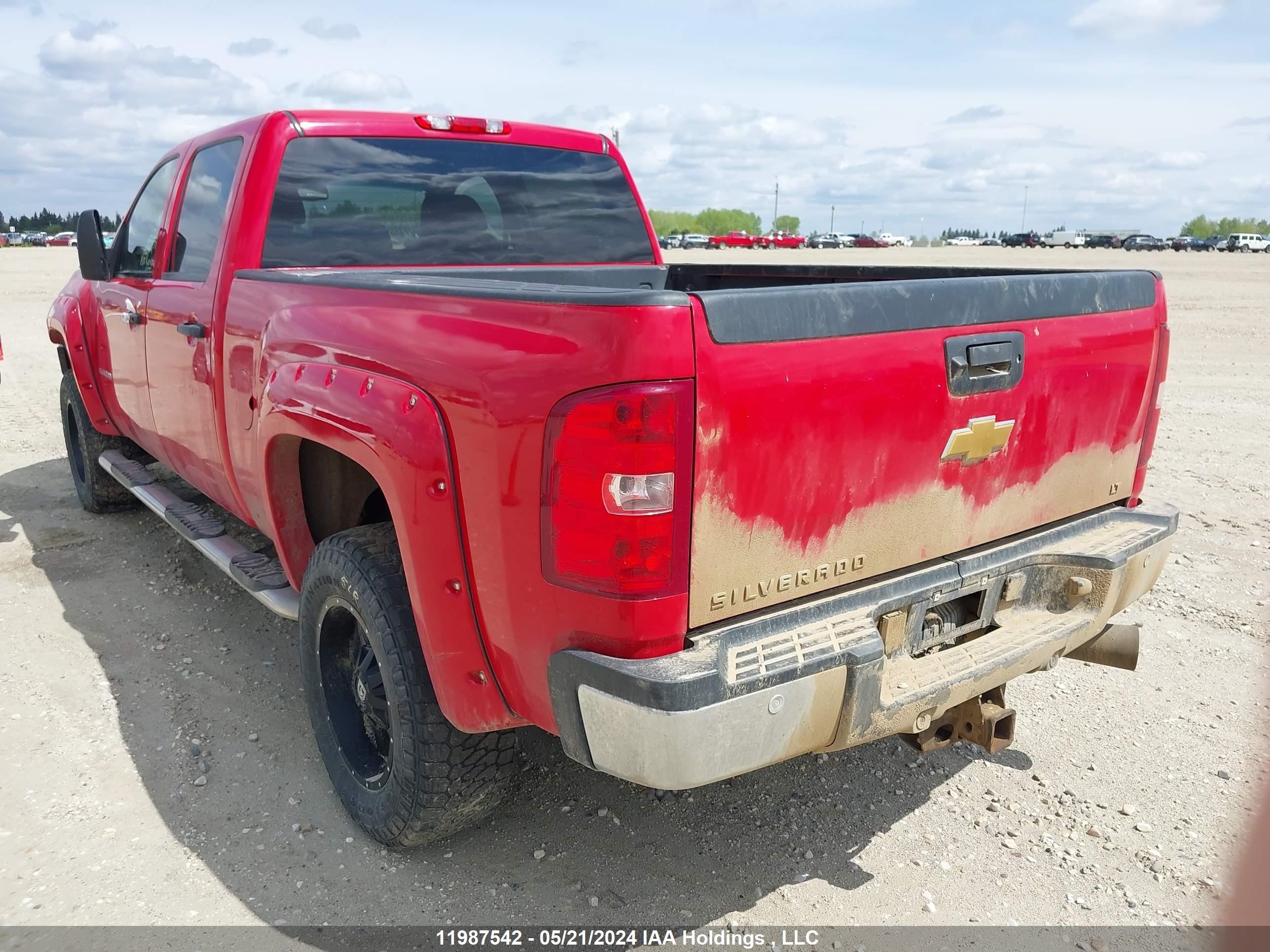 Photo 2 VIN: 1GC4K0C84CF200359 - CHEVROLET SILVERADO 