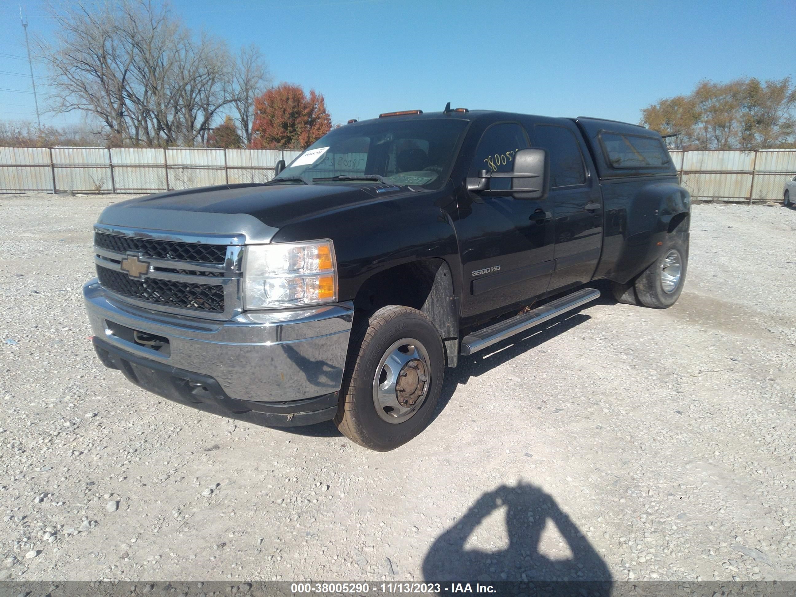 Photo 1 VIN: 1GC4K0C89BF224364 - CHEVROLET SILVERADO 