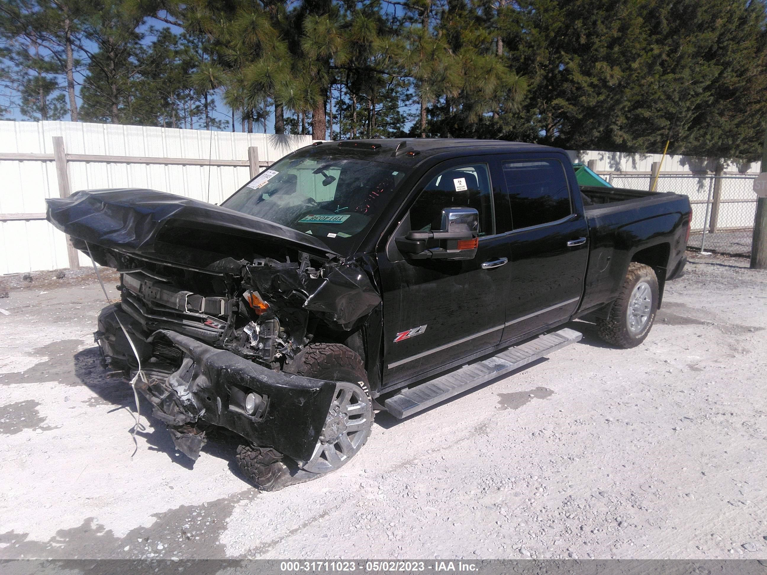 Photo 2 VIN: 1GC4K0CG6HF198273 - CHEVROLET SILVERADO 