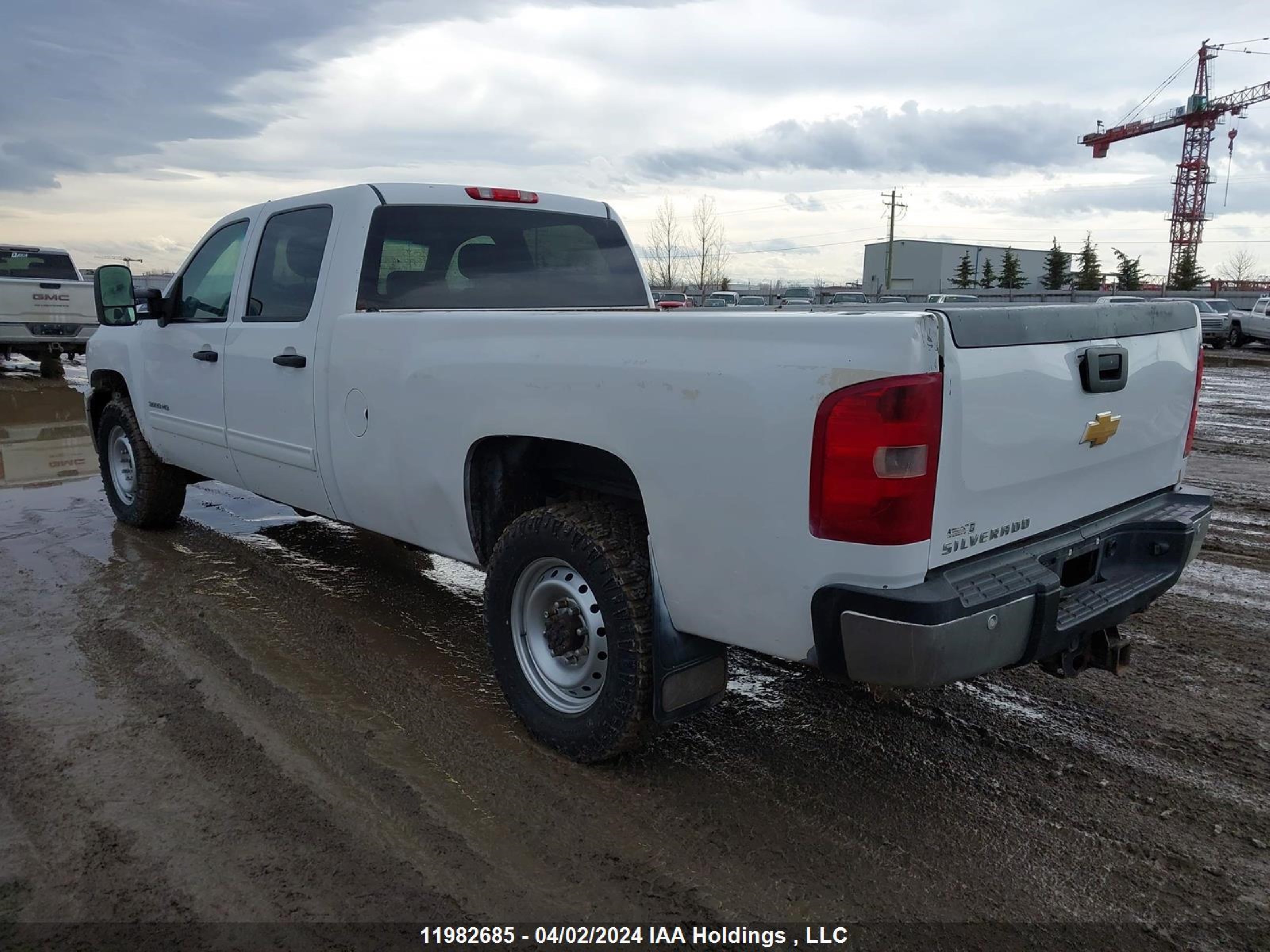 Photo 2 VIN: 1GC4K0CG7EF172163 - CHEVROLET SILVERADO 