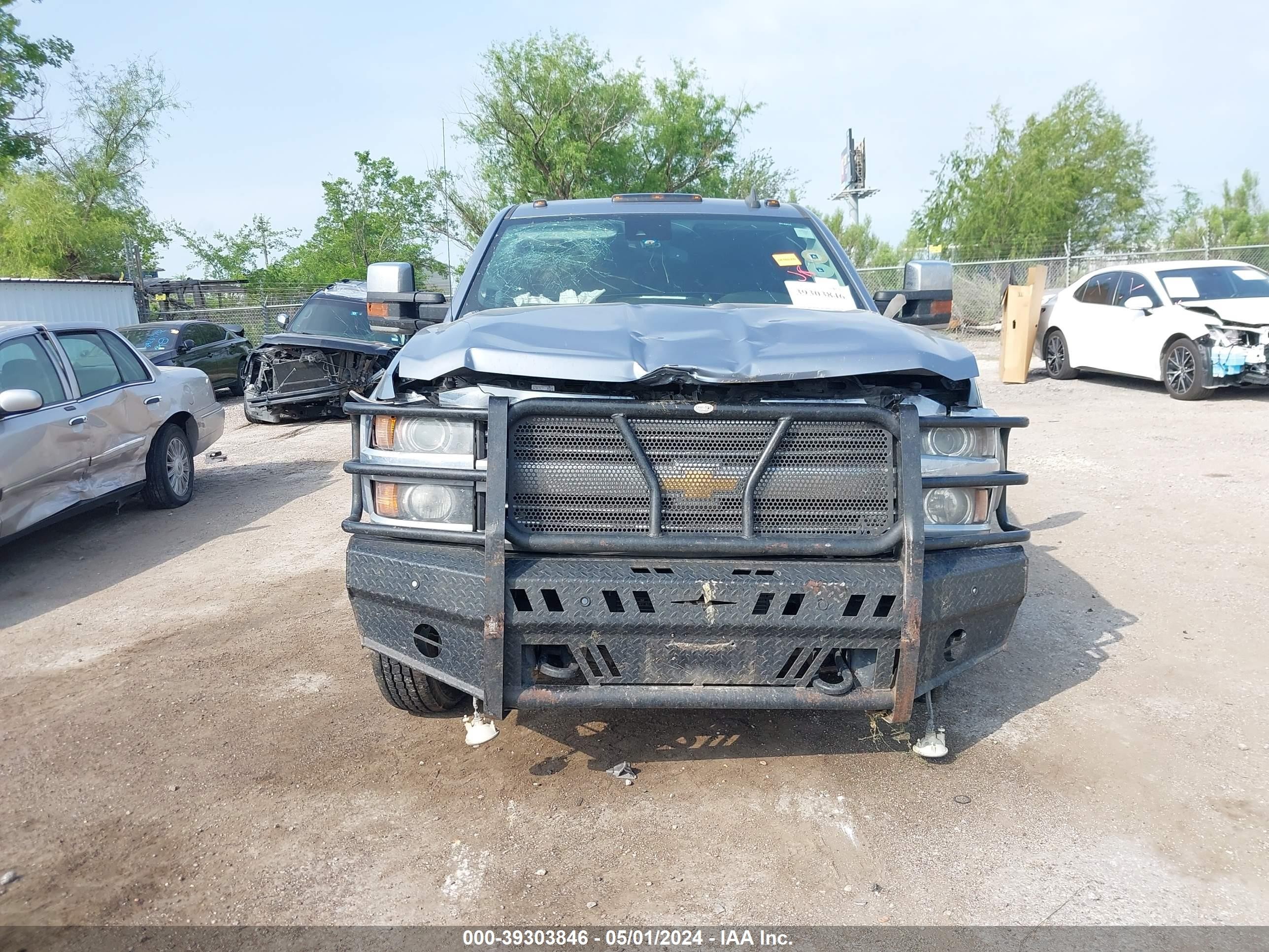 Photo 9 VIN: 1GC4K0E86GF200317 - CHEVROLET SILVERADO 