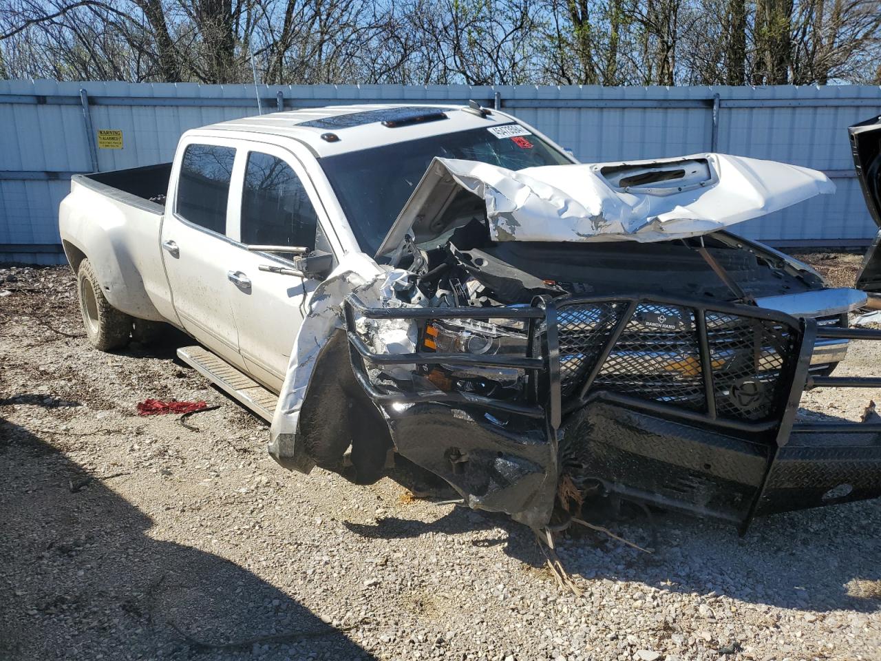 Photo 3 VIN: 1GC4K0EY8JF180174 - CHEVROLET SILVERADO 