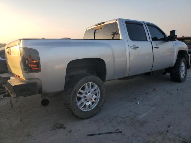 Photo 2 VIN: 1GC4K1C89BF181618 - CHEVROLET SILVERADO 