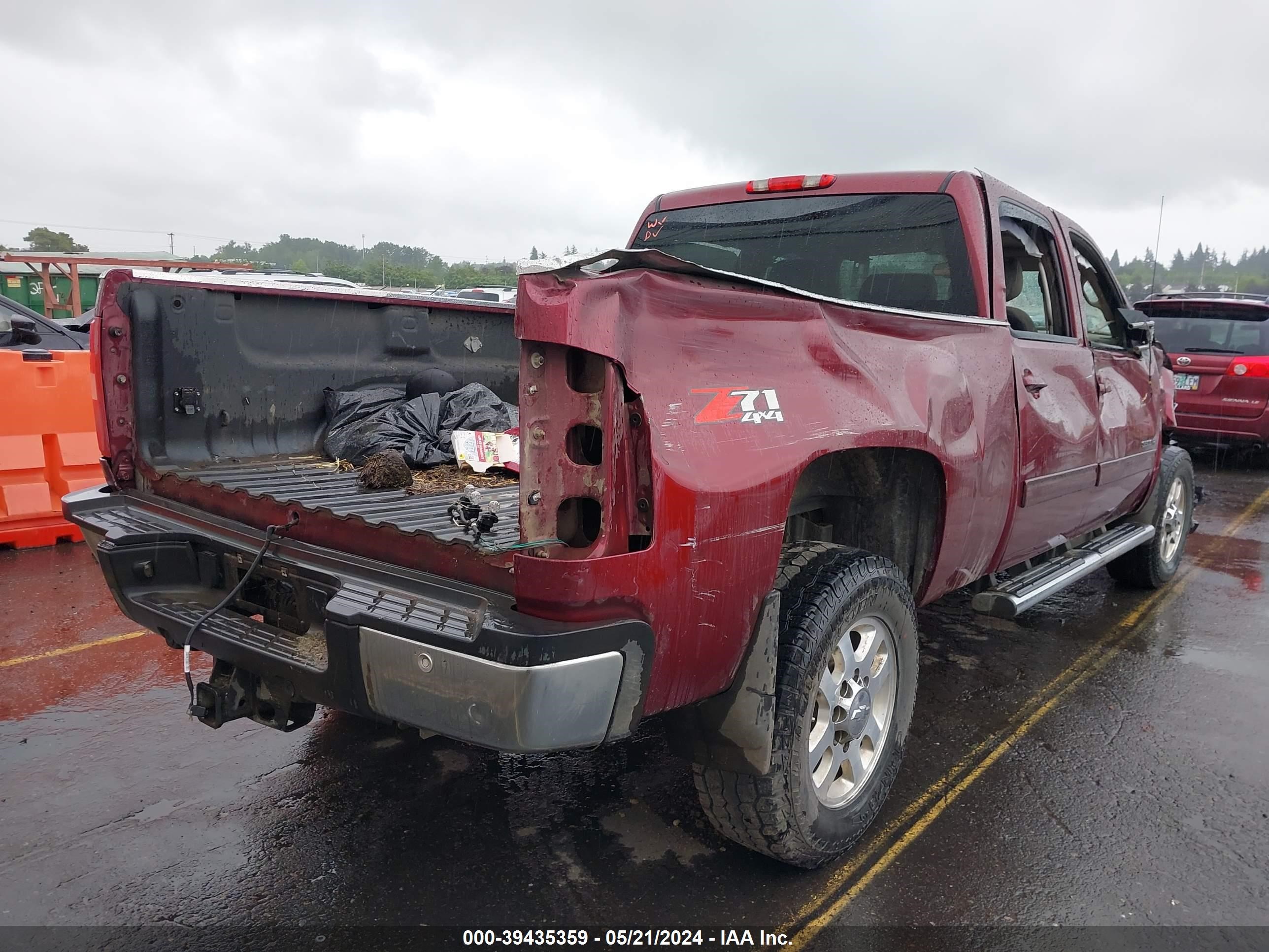 Photo 3 VIN: 1GC4K1E84EF162251 - CHEVROLET SILVERADO 