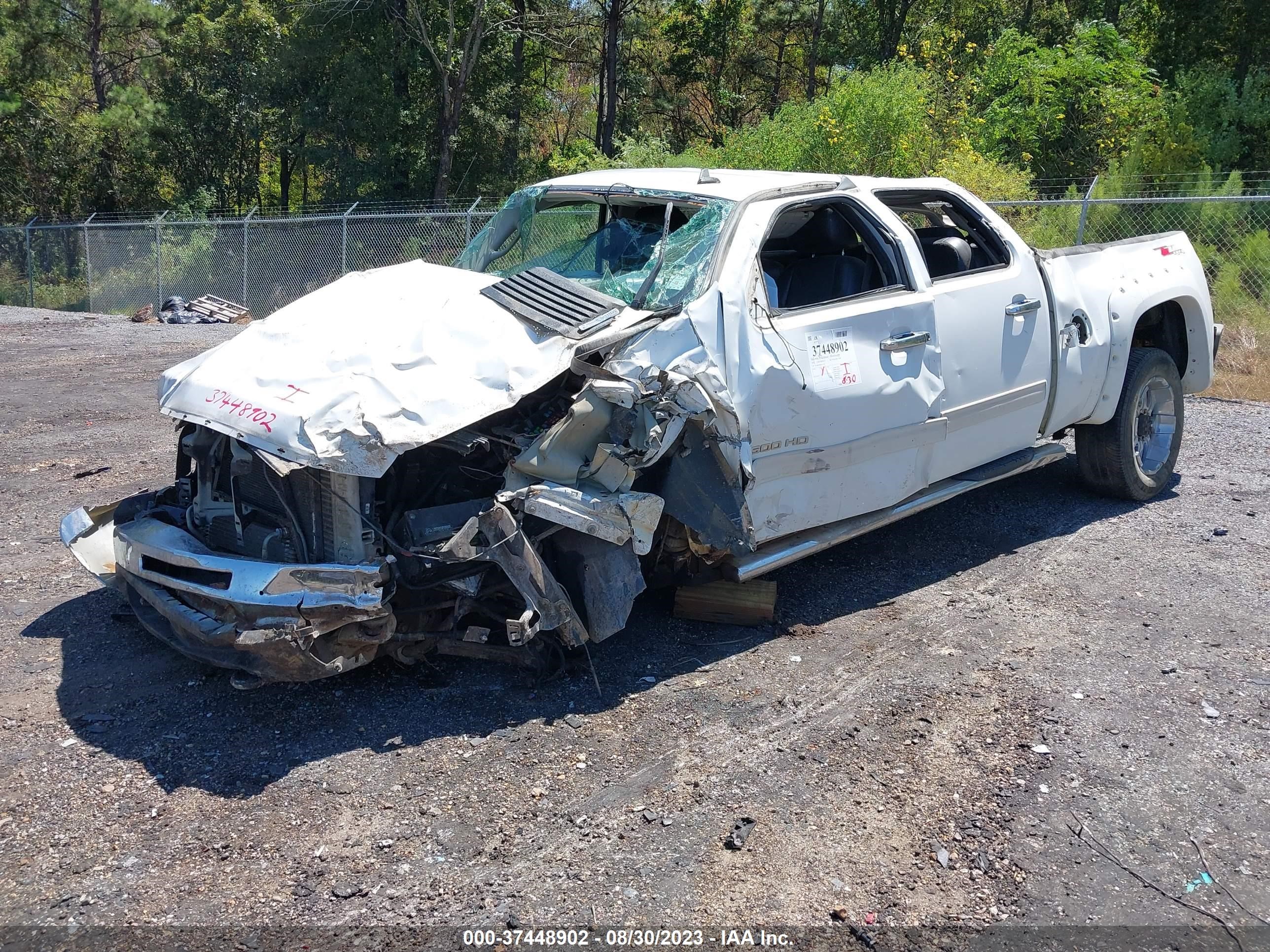 Photo 1 VIN: 1GC4KXB60AF132227 - CHEVROLET SILVERADO 