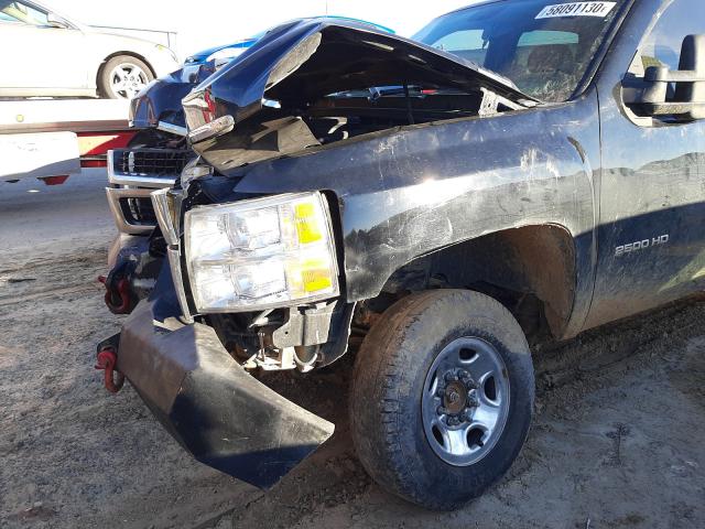 Photo 8 VIN: 1GC4KXB60AF134138 - CHEVROLET SILVERADO 