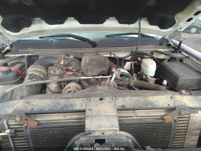 Photo 9 VIN: 1GC4KXB68AF124960 - CHEVROLET SILVERADO 