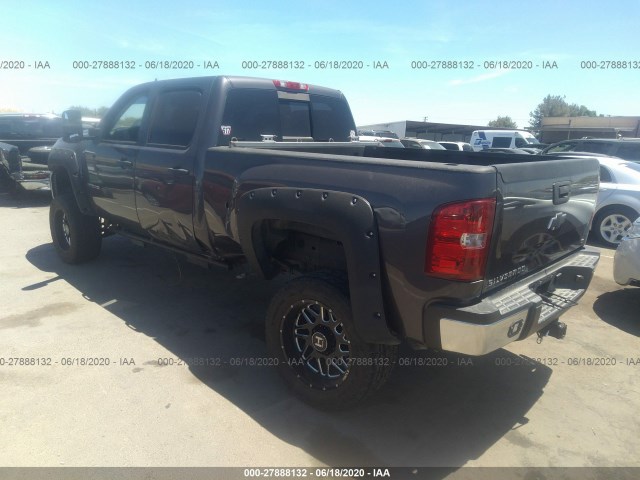 Photo 2 VIN: 1GC4KXBG0AF139879 - CHEVROLET SILVERADO 2500HD 