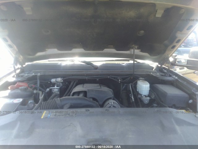 Photo 9 VIN: 1GC4KXBG0AF139879 - CHEVROLET SILVERADO 2500HD 