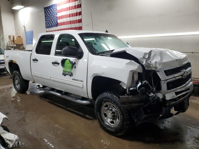 Photo 3 VIN: 1GC4KXBG2AF126132 - CHEVROLET SILVERADO 