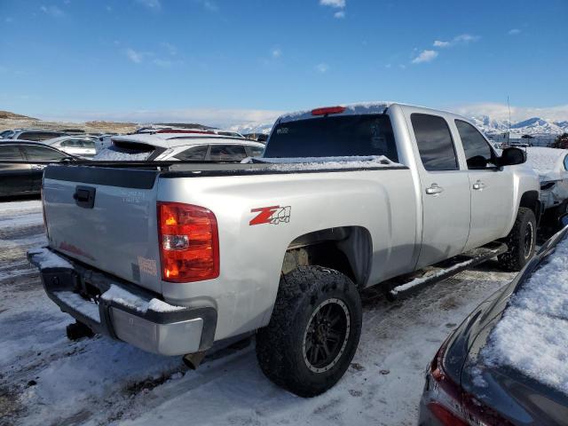 Photo 2 VIN: 1GC4KXBG6AF144794 - CHEVROLET SILVERADO 