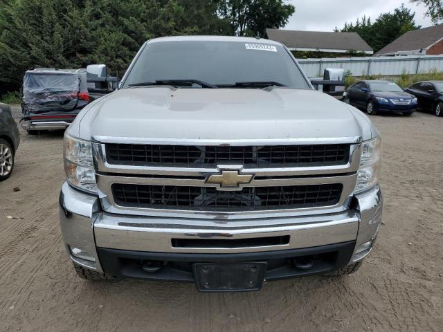 Photo 4 VIN: 1GC4KXBG7AF147557 - CHEVROLET ALL MODELS 