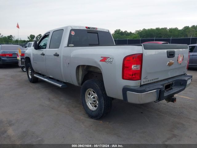 Photo 2 VIN: 1GC4KXBG7AF149907 - CHEVROLET SILVERADO 2500HD 