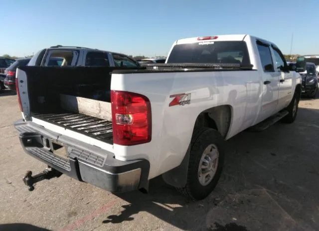 Photo 3 VIN: 1GC4KXBGXAF101446 - CHEVROLET SILVERADO 