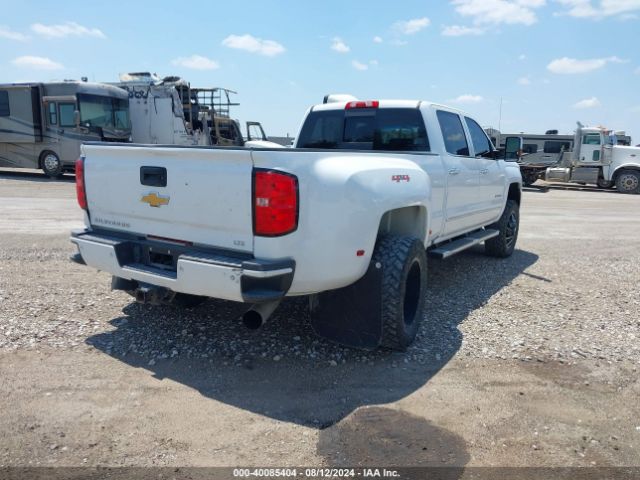 Photo 3 VIN: 1GC4KXCY7KF113448 - CHEVROLET SILVERADO HD 