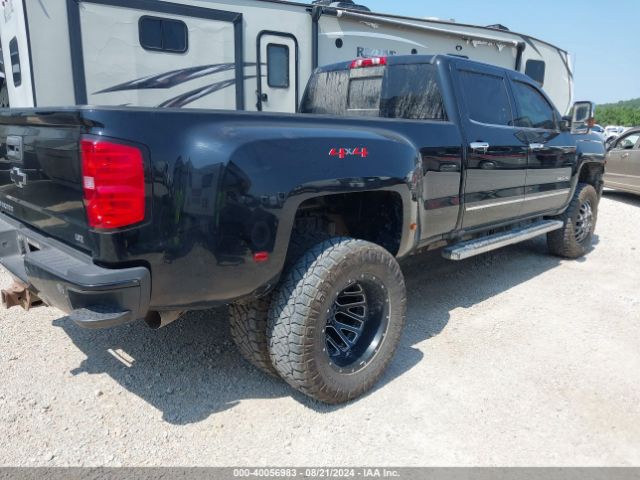 Photo 3 VIN: 1GC4KXEY8KF128456 - CHEVROLET SILVERADO HD 