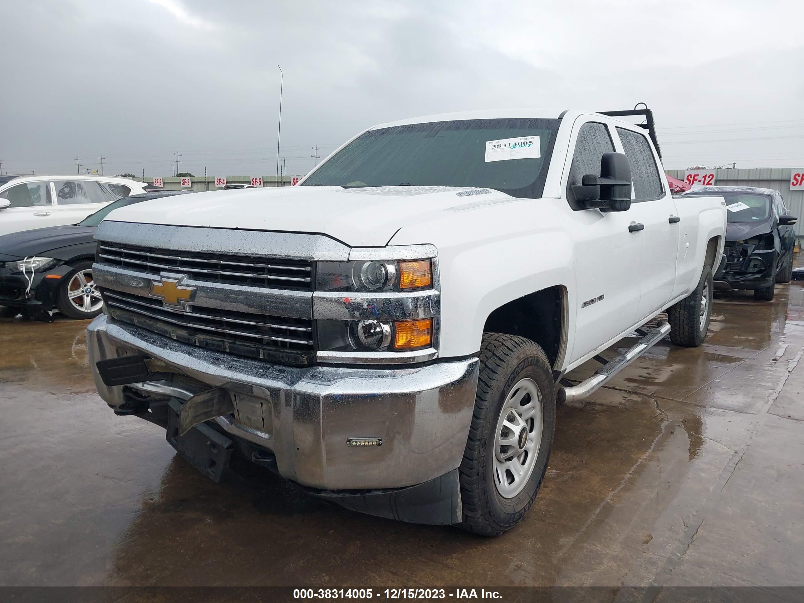 Photo 1 VIN: 1GC4KYC84FF160870 - CHEVROLET SILVERADO 