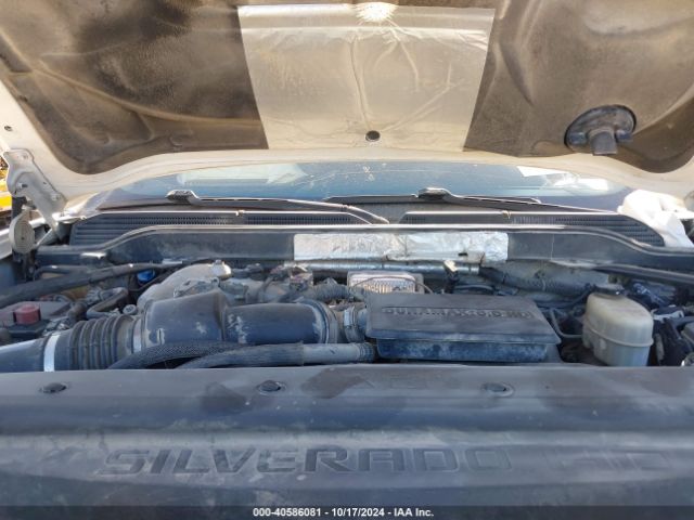 Photo 9 VIN: 1GC4KYCY4JF139056 - CHEVROLET SILVERADO 