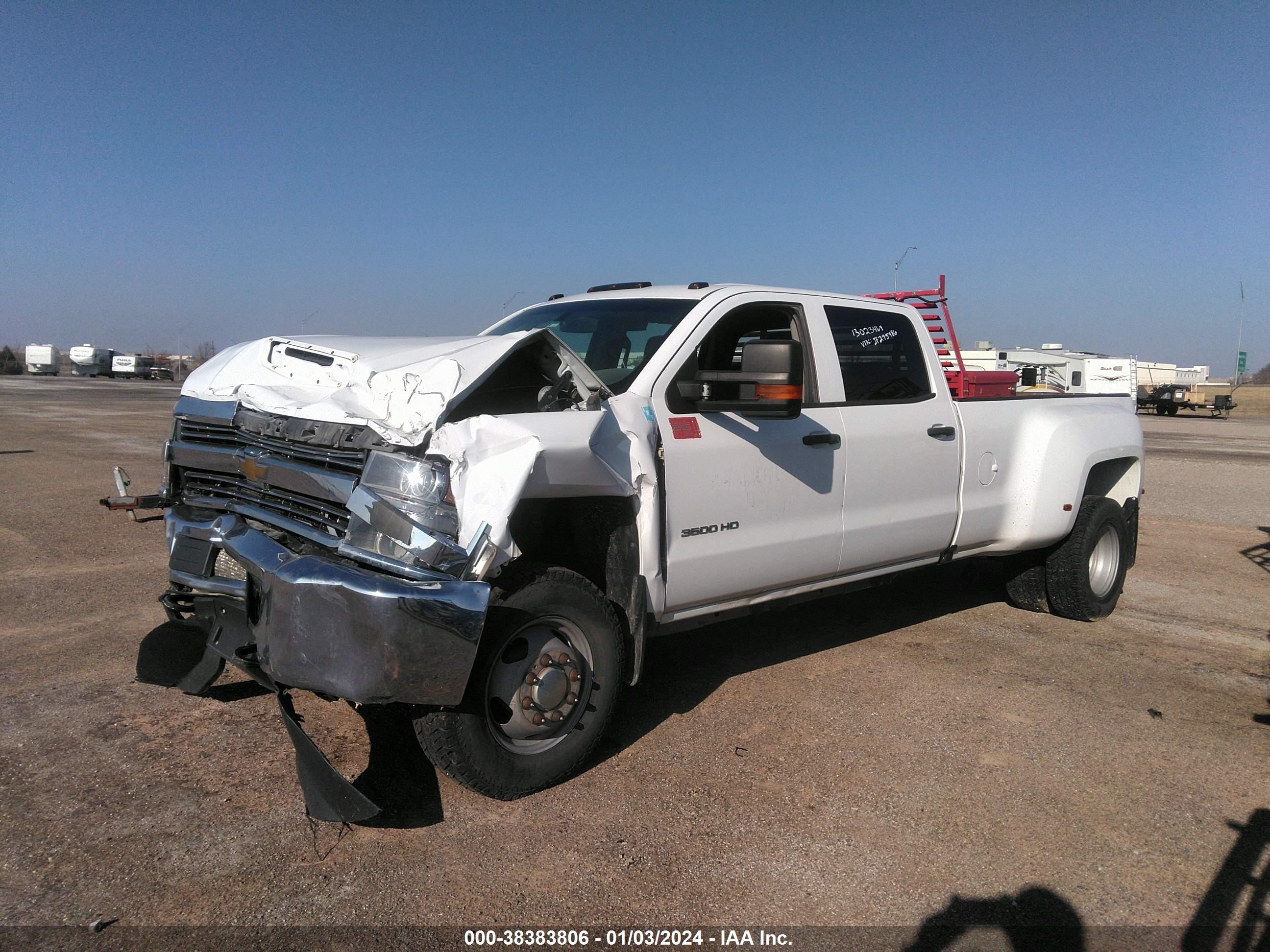 Photo 1 VIN: 1GC4KYCY5JF275986 - CHEVROLET SILVERADO 