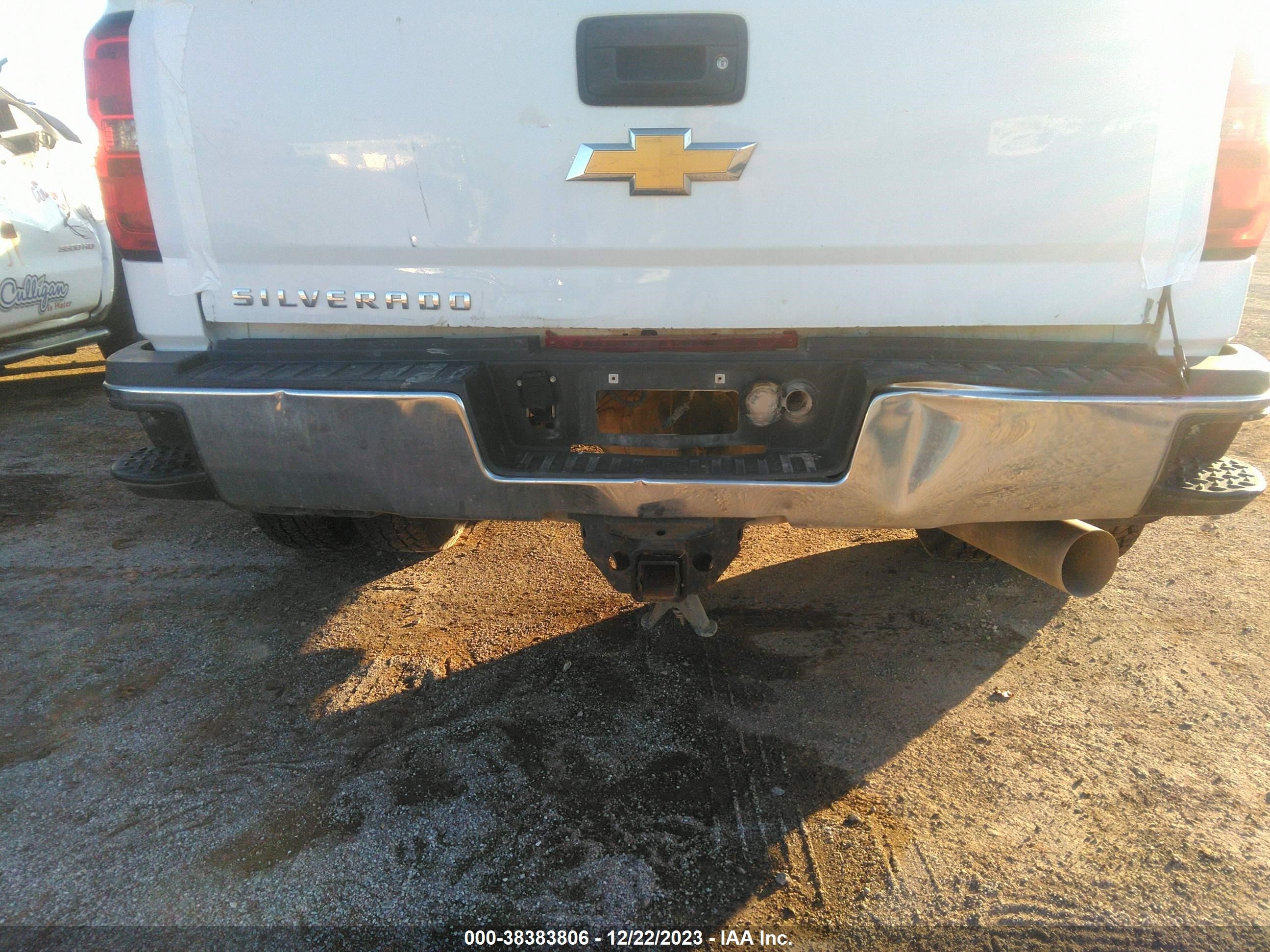 Photo 7 VIN: 1GC4KYCY5JF275986 - CHEVROLET SILVERADO 