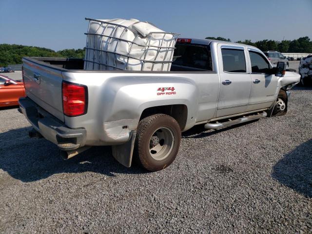 Photo 2 VIN: 1GC4KYCY8JF240701 - CHEVROLET SILVERADO 