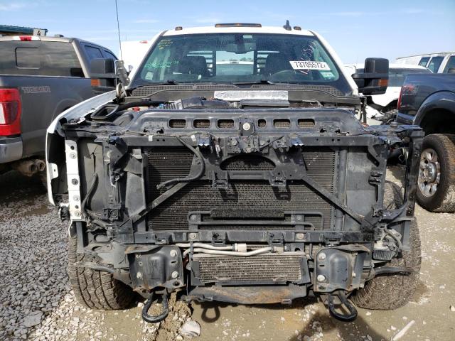 Photo 4 VIN: 1GC4KYCY9JF240139 - CHEVROLET SILVERADO 