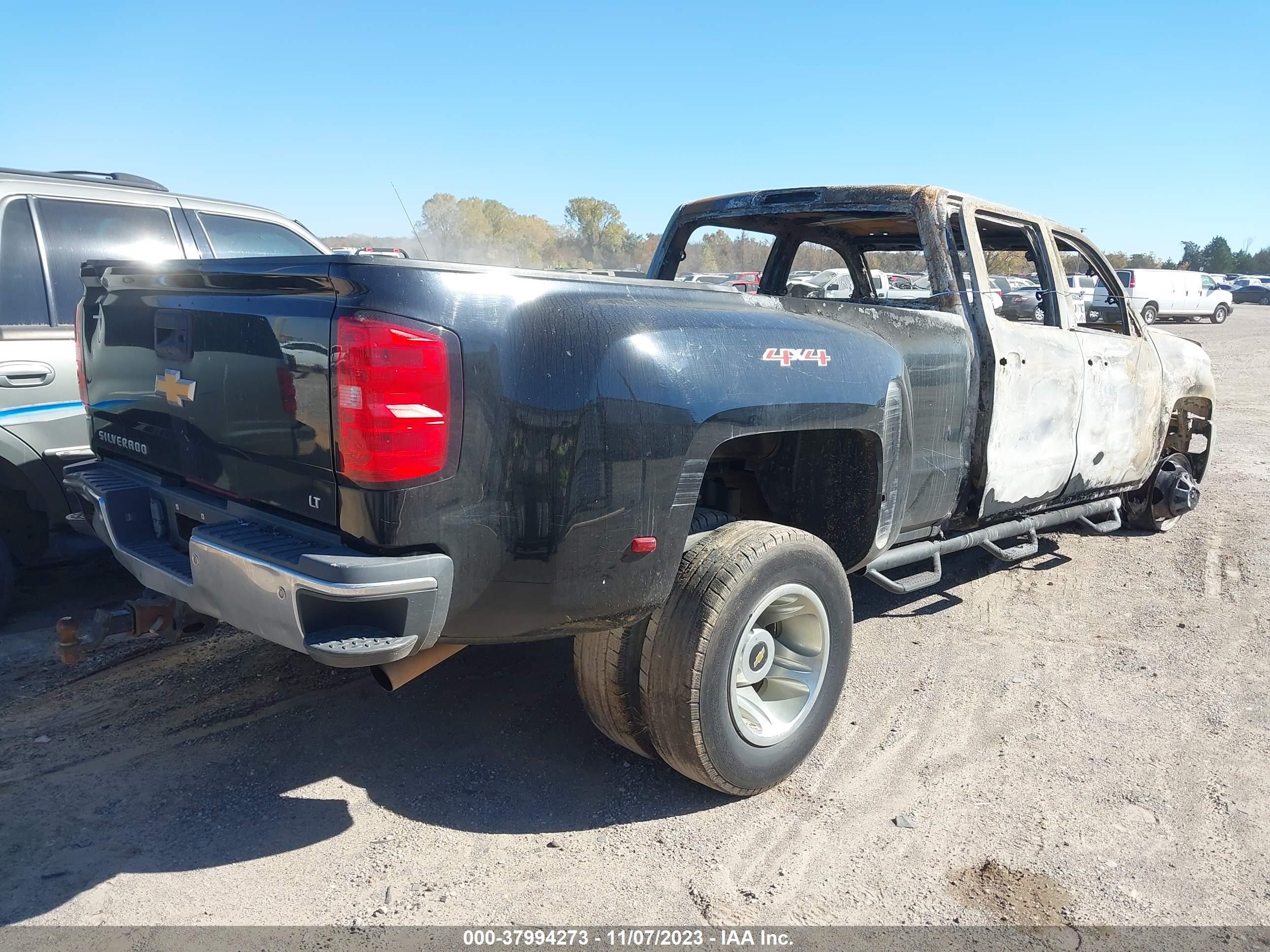 Photo 3 VIN: 1GC4KZCG2FF672446 - CHEVROLET SILVERADO 