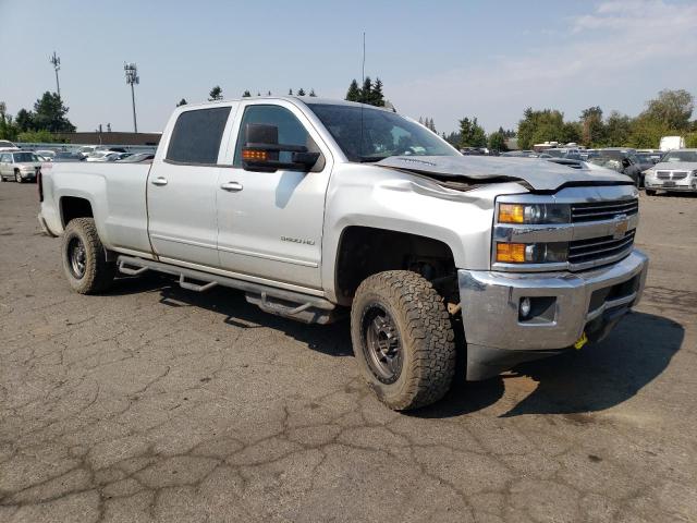 Photo 3 VIN: 1GC4KZCY7JF139493 - CHEVROLET SILVERADO 