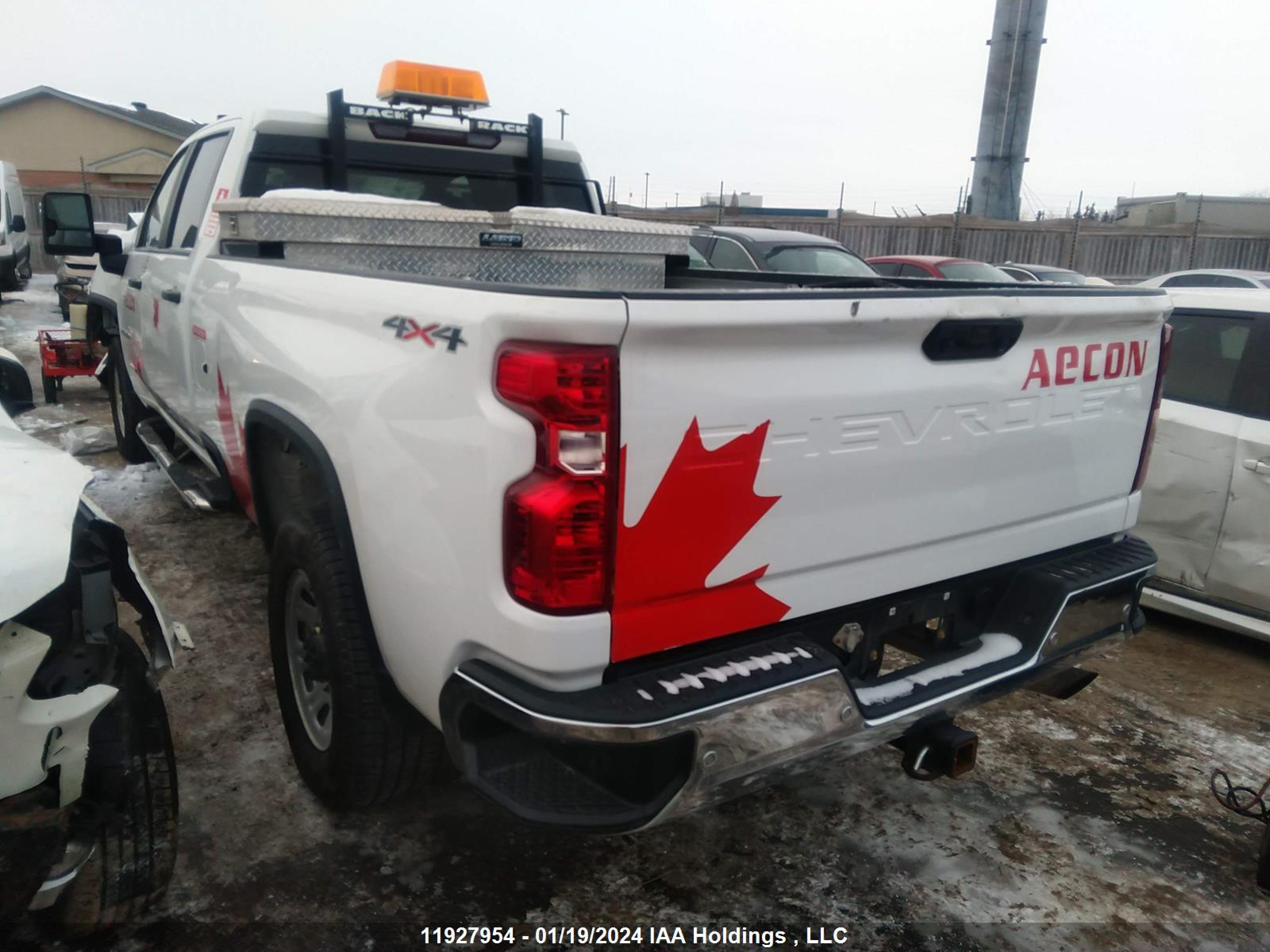 Photo 2 VIN: 1GC4YLE78MF152483 - CHEVROLET SILVERADO 