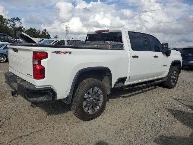 Photo 2 VIN: 1GC4YME71PF255061 - CHEVROLET SILVERADO 