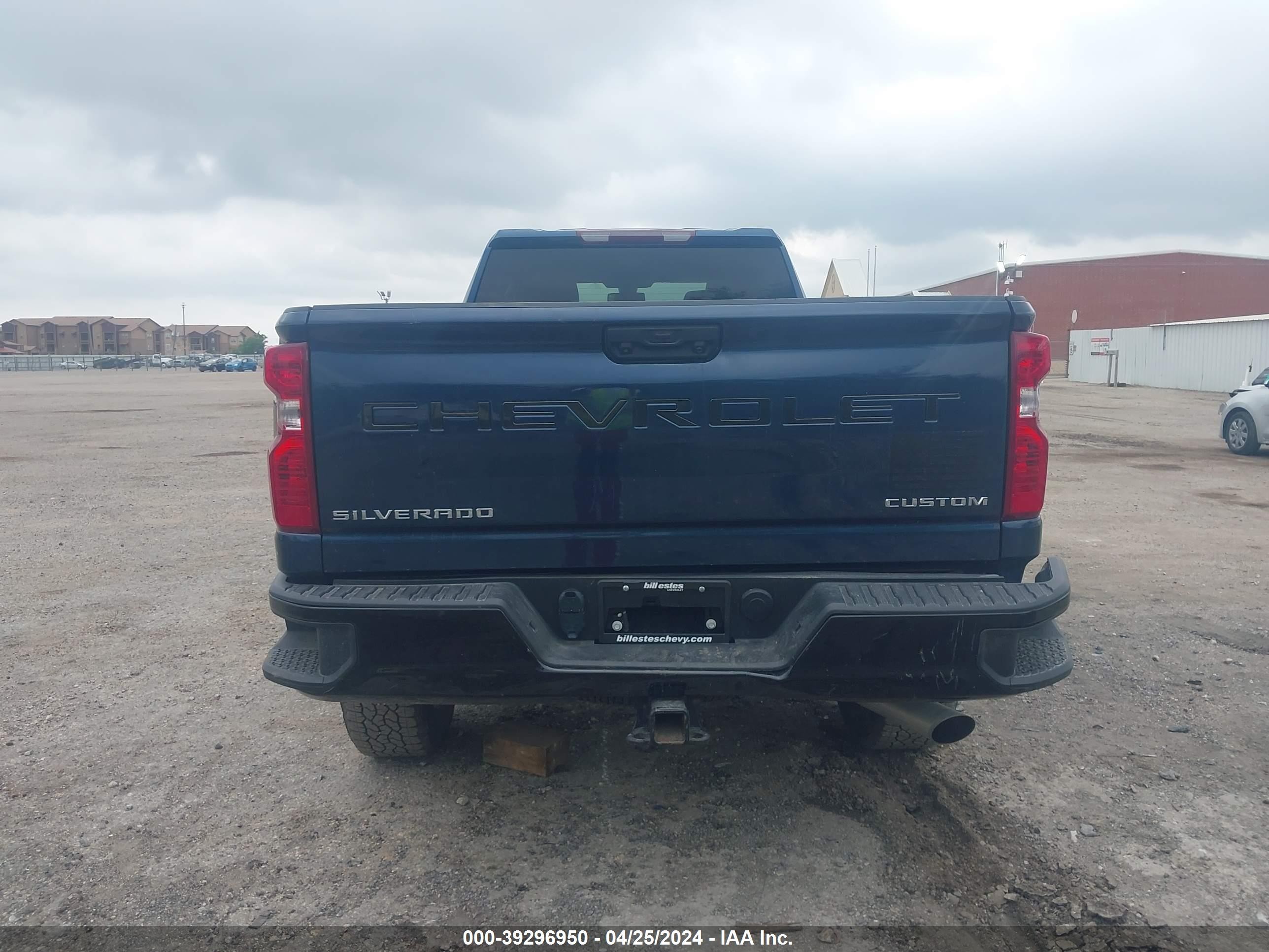 Photo 14 VIN: 1GC4YME78NF266524 - CHEVROLET SILVERADO 